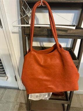 Antik Kraft Burnt Orange Leather Shoulder Tote